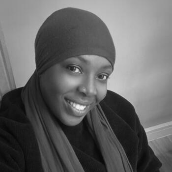 مربية أطفال أبوظبي: Sharon