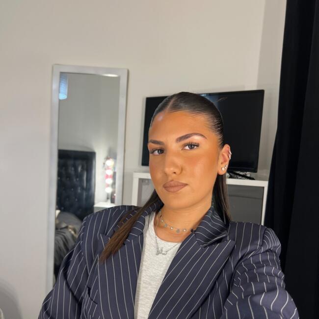 Babysitter in Castelnau-le-Lez: Imane