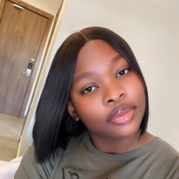 Babysitter Lagos: Jessica Andrew