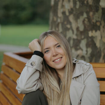 Babysitter Leverkusen: Anastasia