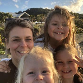 Babysitting job Lower Hutt: babysitting job Sandi