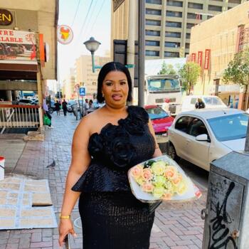 Babysitting job in Soweto: babysitting job Nontuthuko Cynthia