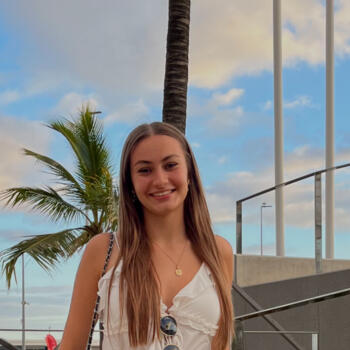 Babysitter em Santa Cruz: Clara