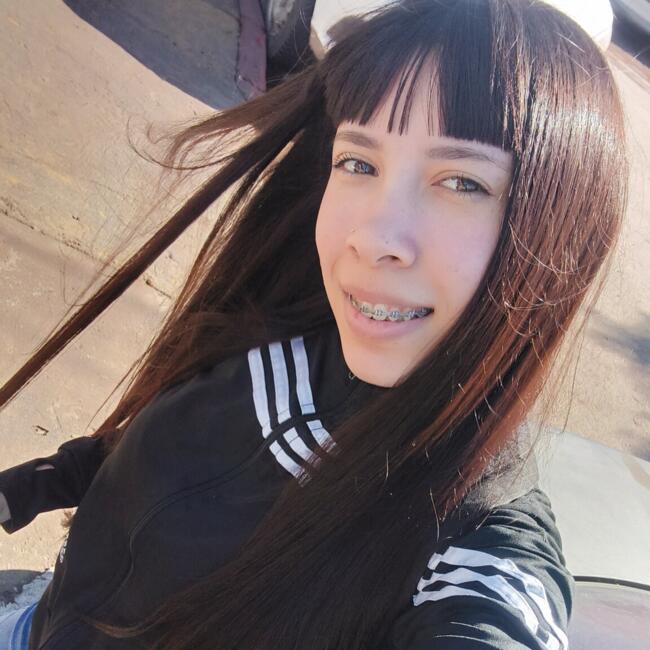 Babysitter in Moreno: Candela