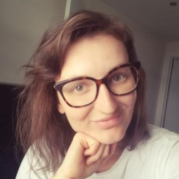 Nanny Harrow: Dominika