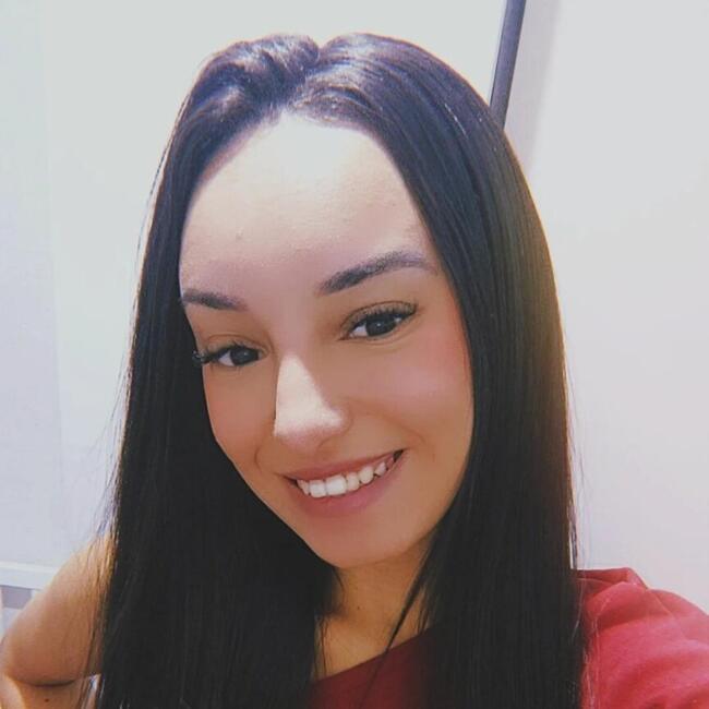 Babá em Três Rios: Anna Julia