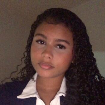 Babysitter in Fortaleza: Evelen