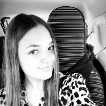 Babysitter in Carcassonne: Thaïs