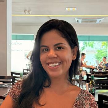 Babysitter in São José dos Campos: Amanda