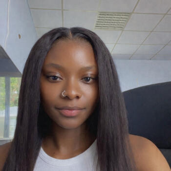 Babysitter in Romainville: Meda