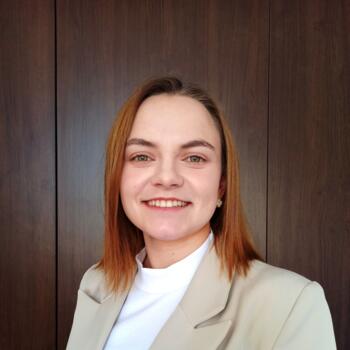 Babysitter Bucharest: Yevheniia