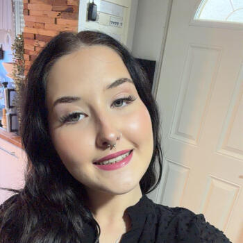 Babysitter in Gilette: Krystal