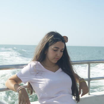 Babysitter in Fresnes (Centre-Val de Loire): Juliet