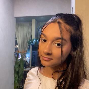 Babá em Franca: Emanuele sofia