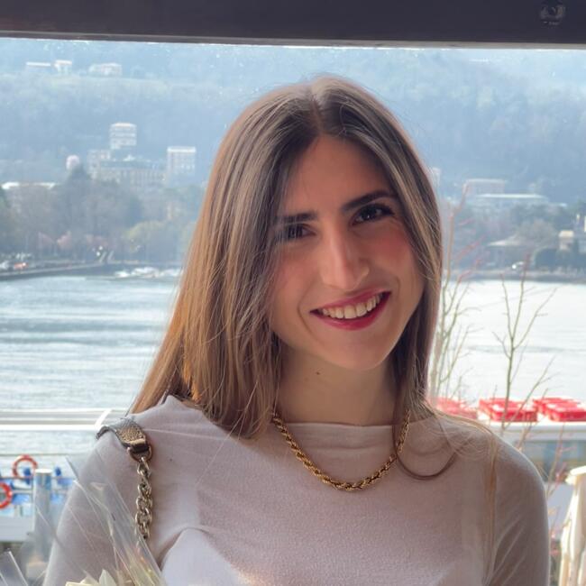 Babysitter in Lugano: Giorgia