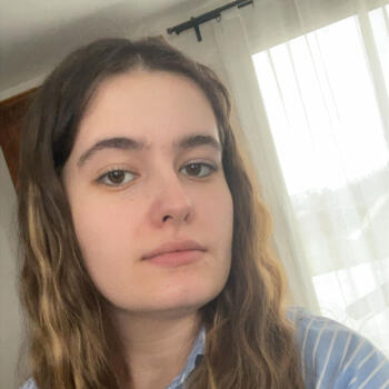 Babysitter in Brioude: Clara