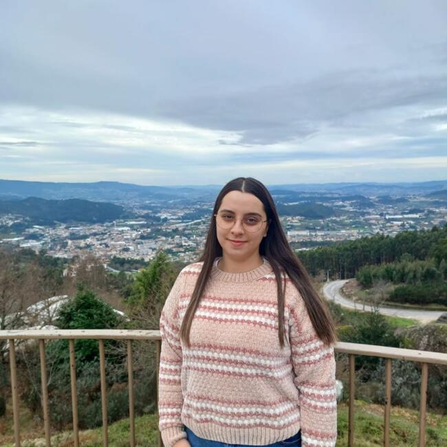 Babysitter in Mondim de Basto: Vera