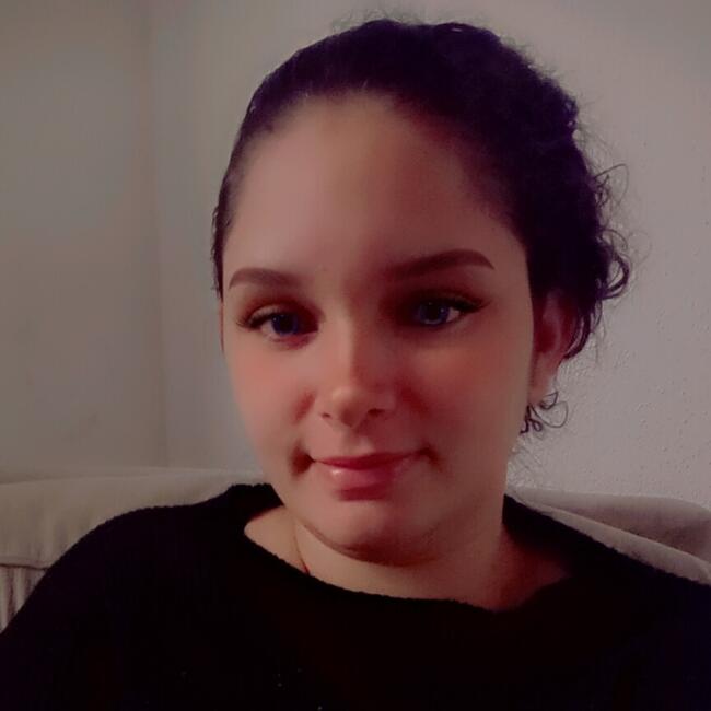 Babá em Almirante Tamandaré: Dariyeska