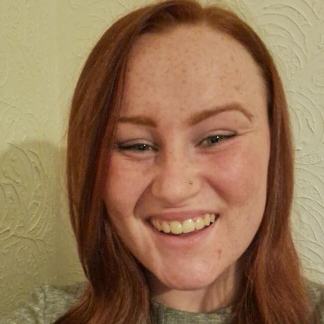Babysitter in Sligo: Emma