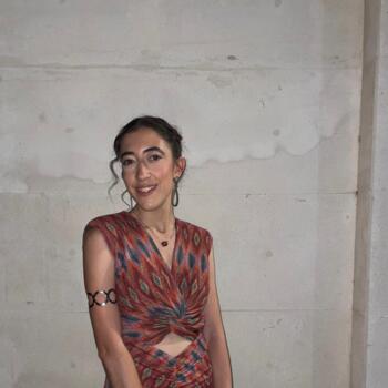 Babysitter in Burgos: Sara