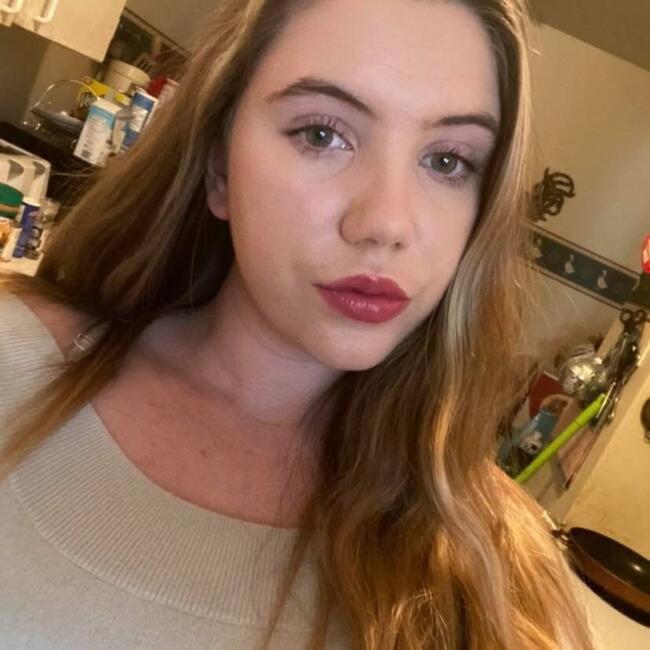 Babysitter in Aurora: Kinsley