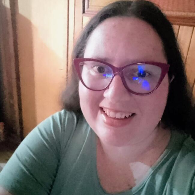 Babá em Tubarão: Adriana