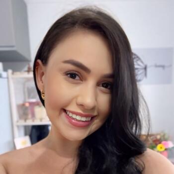 Babysitter Curitiba: Anna