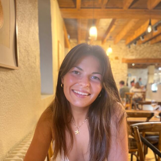 Babysitter in Vannes: Typhaine