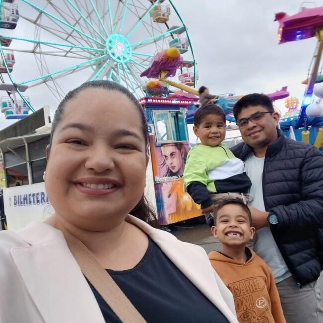 Emprego de babá em Blumenau: Fernando