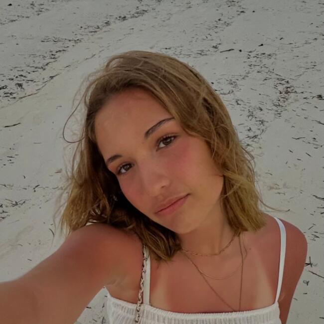 Babysitter in Aix-en-Provence: Illona