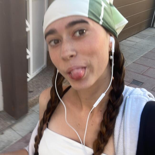 Babysitter in Torrejón de Ardoz: Andrea