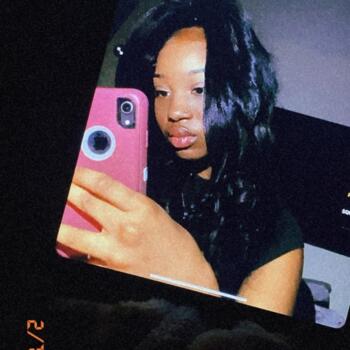 Babysitter in The Bronx: Shawntai