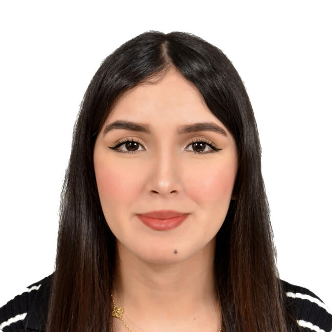 Babysitter in Agadir: Imane