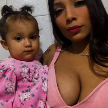 Emprego de babá em Curitiba: emprego de babá Thays