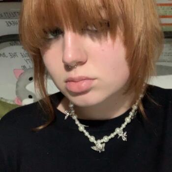 Babysitter in Stoke-on-Trent: Ruby