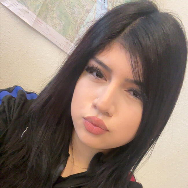 Baby-sitter in Lausanne: Keyra