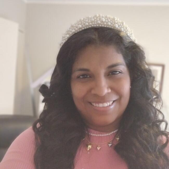 Babysitter in Caracas: Isbelia