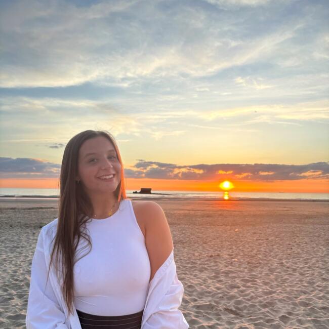 Babysitter in Outreau: Eva