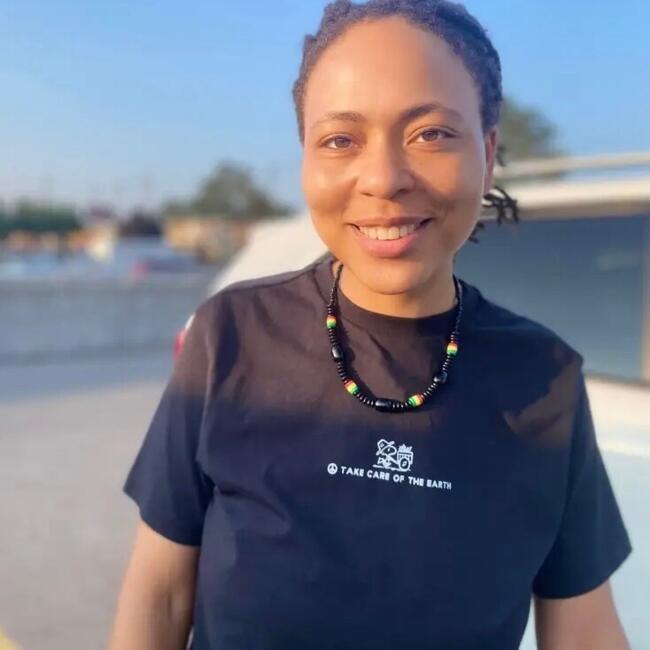 Babysitter in Toronto: Isis