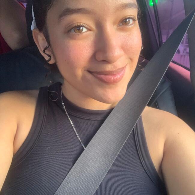 Babysitter in Pedregal: Génesis