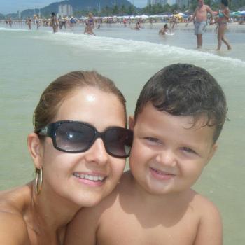 Babysitting Jobs in Bauru: babysitting job Aster