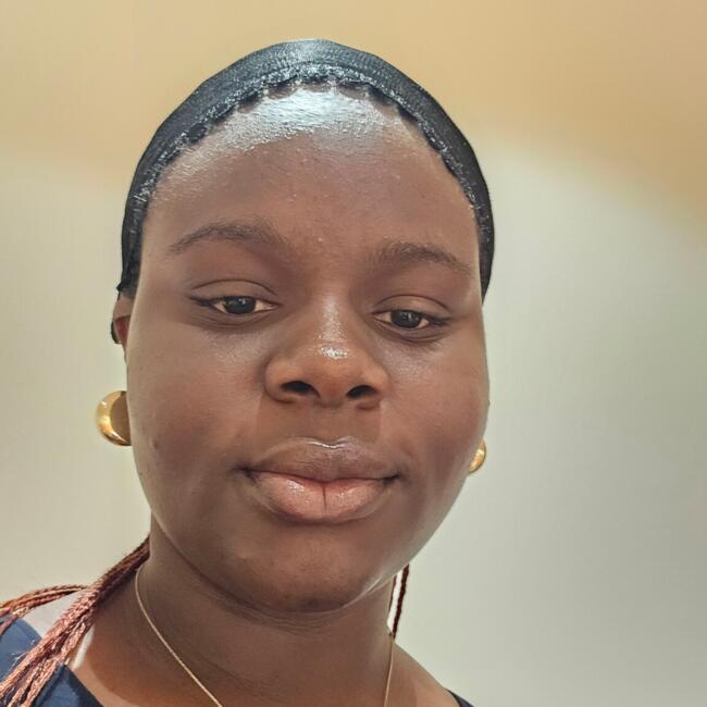 Babysitter in Calgary: Chisomaga