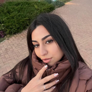 Babysitter in Thessaloniki: Karolina