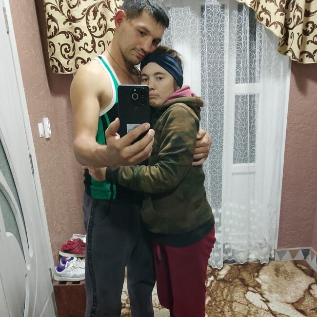 Job de babysitting în Бэлць: Ghilescu mariea