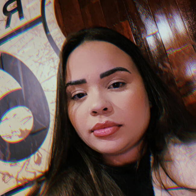 Babysitter in São Paulo: Carla