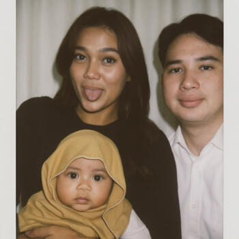 Lowongan pekerjaan babysitting di Kota Tangerang: lowongan pekerjaan babysitter Fajari