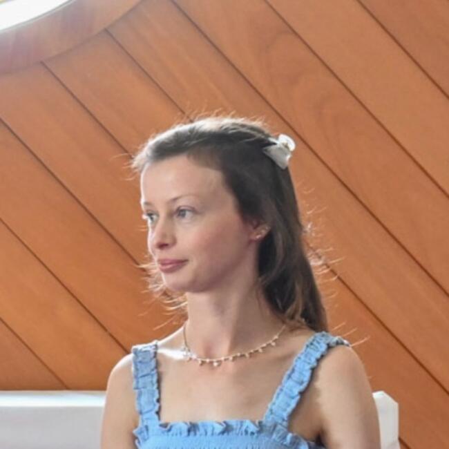 Babysitter in Auckland: Soph