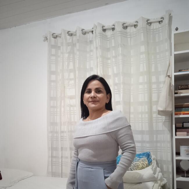 Babá em Curitiba: Jeosabede