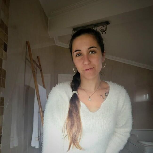 Babysitter em Pêra: Jéssica