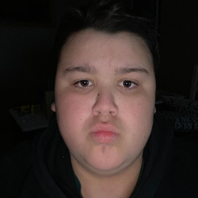 Canguro en Richmond: Zee-Jay